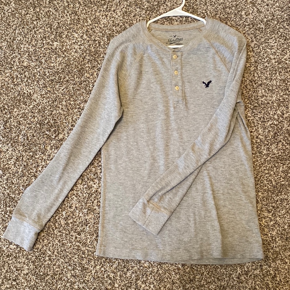 American eagle long sleeve thermal